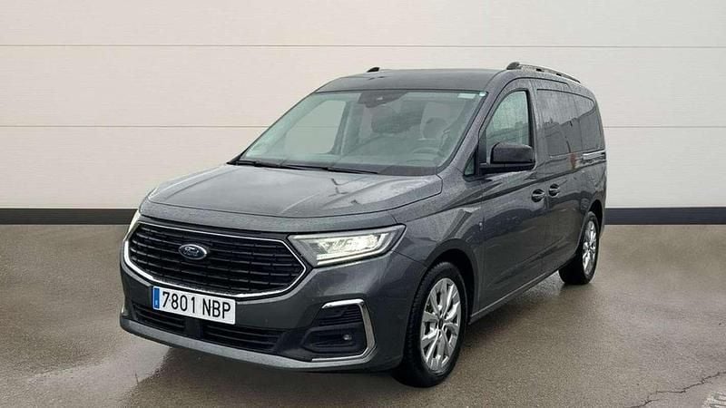 Usado Ford Tourneo Connect Titanium 122 CV (89 kW) 2025 Gris Monovolumen