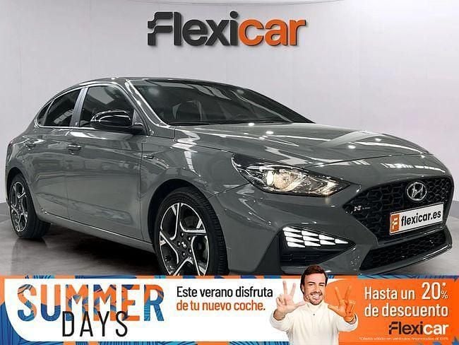 Gris Usado 2023 Hyundai i30 N Line Utilitario | 18.790 € (Precio justo) - Imagen 1/4