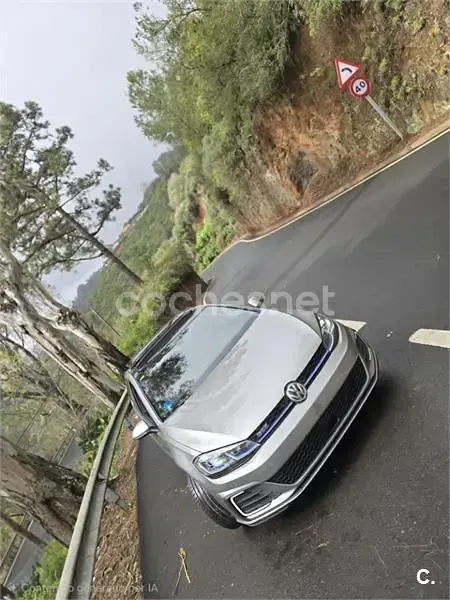 Usado VW Golf VII GTE 204 CV (150 kW) 2017 Gris / plata Berlina