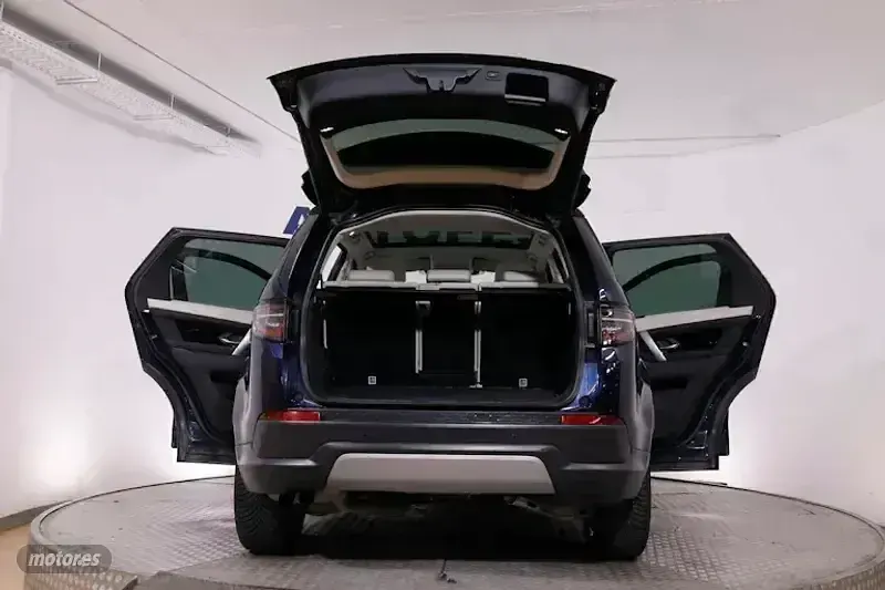 Usado Land Rover Discovery Sport HSE Luxury 150 CV (110 kW) 2020 Azul SUV
