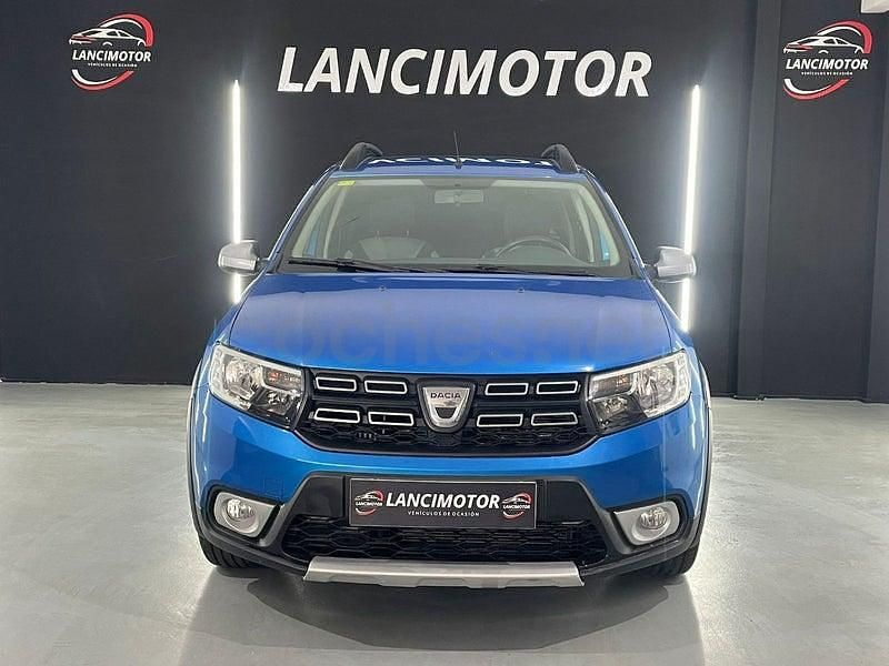 Usado Dacia Sandero 90 CV (66 kW) 2018 Azul Berlina