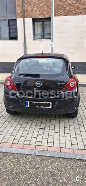 Negro Usado 2009 Opel Corsa Berlina | 3400 € (Precio justo) - Imagen 1/4