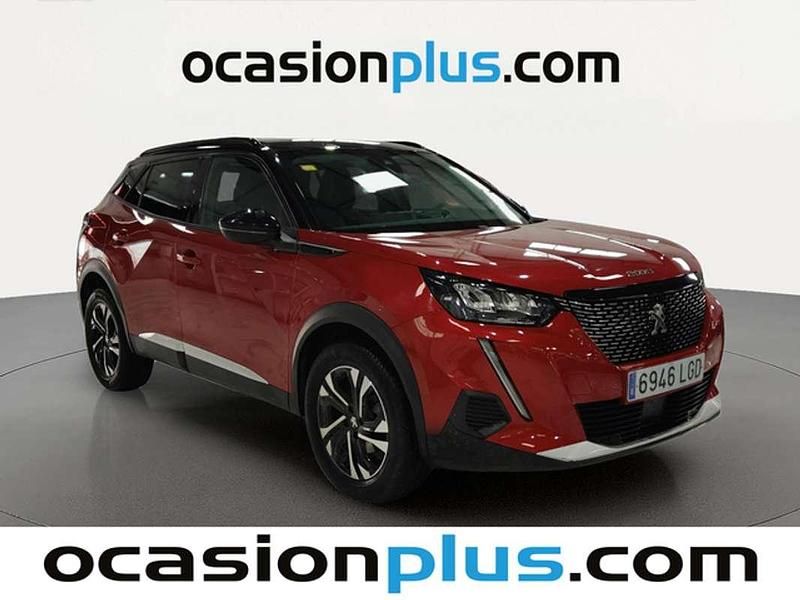 Usado Peugeot 2008 Allure 131 CV (96 kW) 2020 Rojo SUV