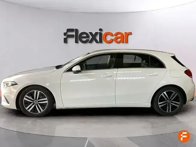 Usado Mercedes A180 116 CV (85 kW) 2022 Blanco