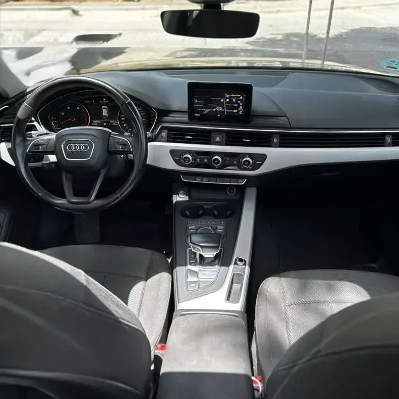 Usado Audi A4 Advanced 150 CV (110 kW) 2016 Negro Familiar