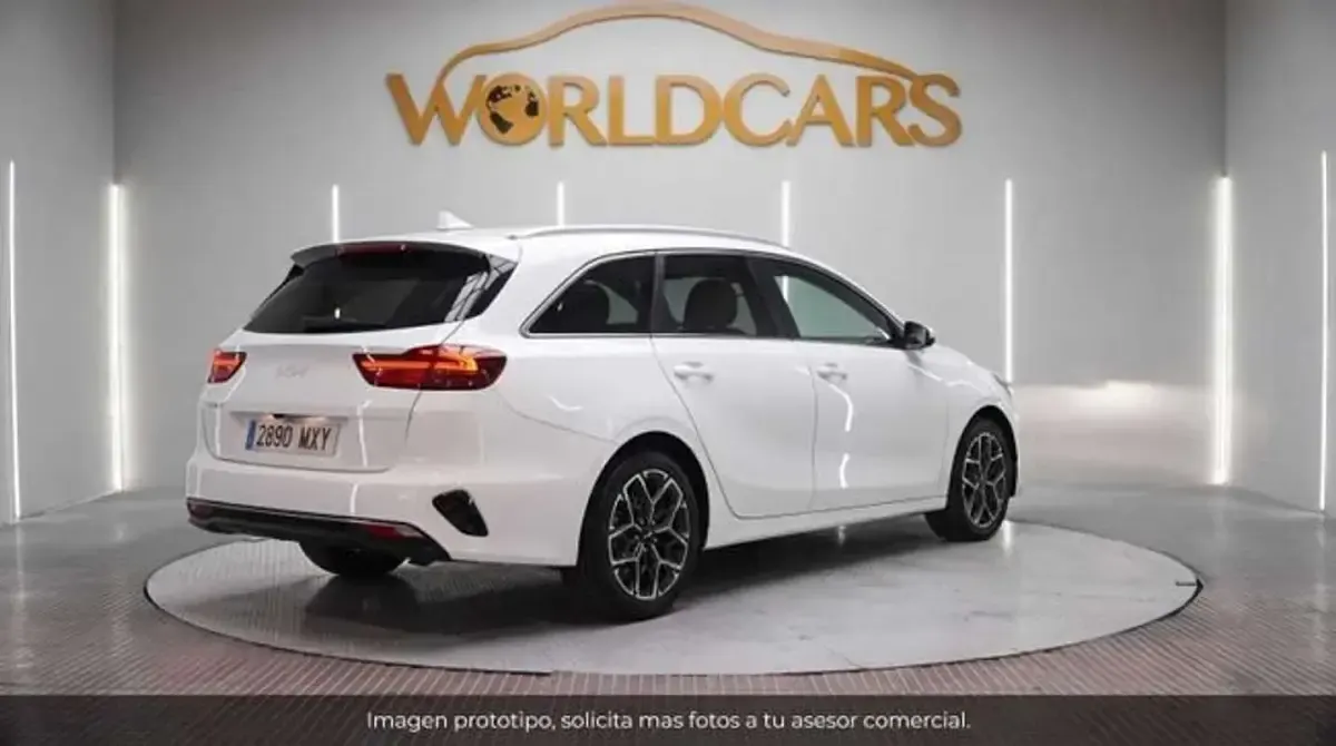 Usado Kia XCeed Style 101 CV (74 kW) 2025 Blanco SUV