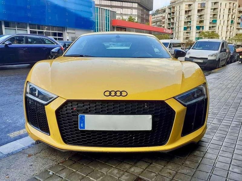 Usado Audi R8 Coupé Sport 611 CV (449 kW) 2015 Amarillo Coupe