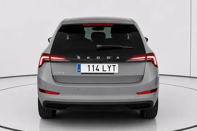 Usado Skoda Scala Style 110 CV (80 kW) 2022 Utilitario
