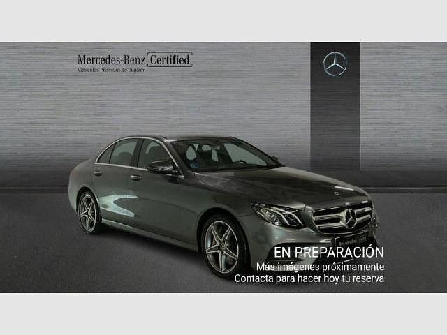 Usado Mercedes E350 Avantgarde 299 CV (219 kW) 2019 Gris selenita