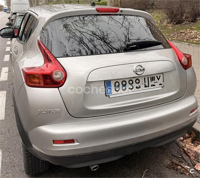 Usado Nissan Juke N-TEC 117 CV (86 kW) 2014 Gris / plata SUV