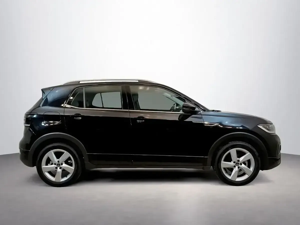 Usado VW T-Cross Sport 110 CV (80 kW) 2023 Negro SUV