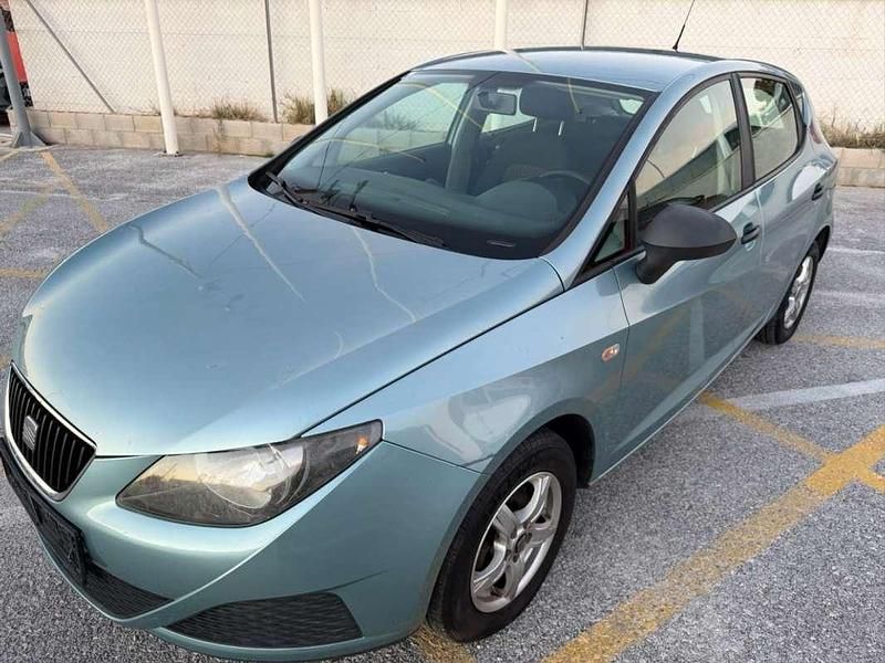 Käytetty Seat Ibiza Reference 90 HP (66 kW) 2010 Harmaa Viistoperä