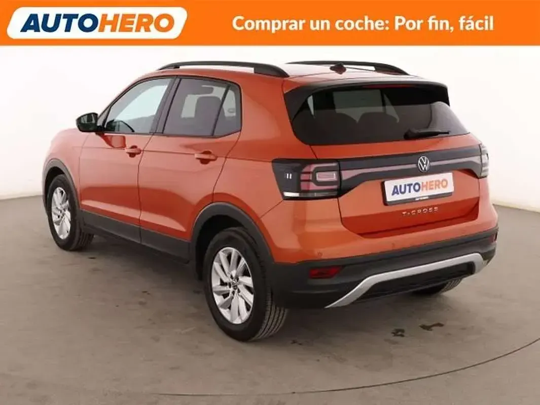 Usado VW T-Cross Advance 110 CV (80 kW) 2022 Naranja SUV