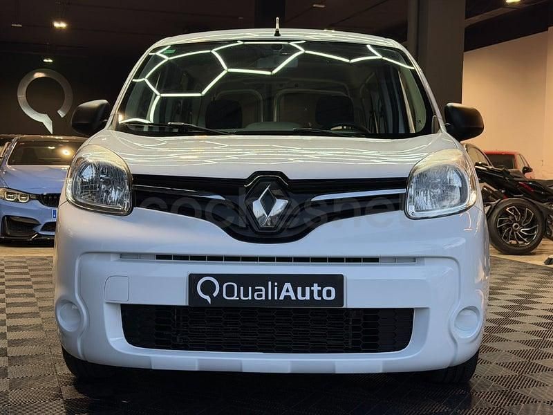 Usado Renault Kangoo SE 110 CV (80 kW) 2020 Blanco Monovolumen