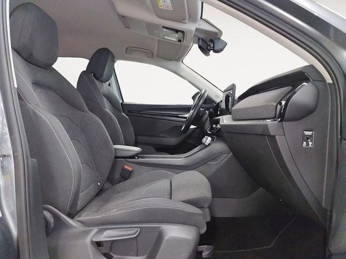Begagnad Skoda Kodiaq Selection 150 HK (110 kW) 2025 Grå SUV