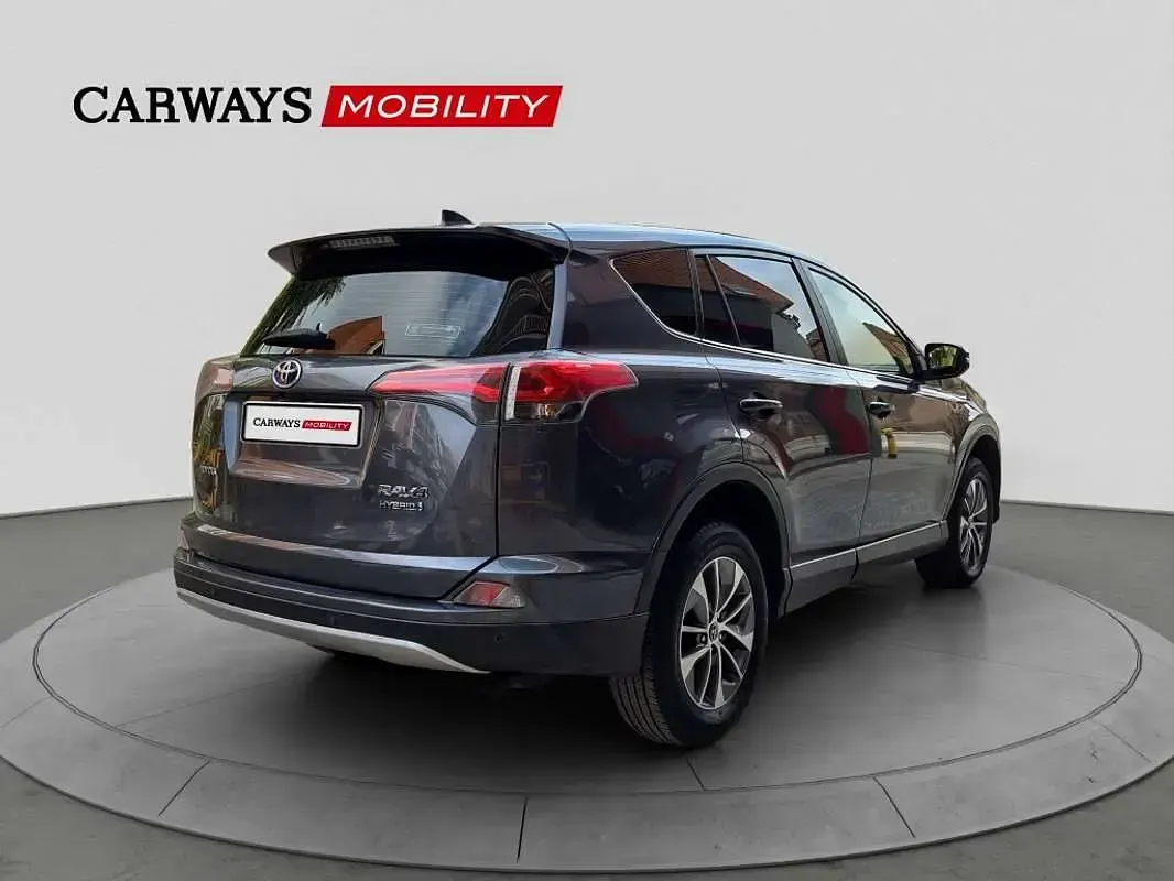 Usado Toyota RAV4 Hybrid Advance 197 CV (144 kW) 2018 SUV