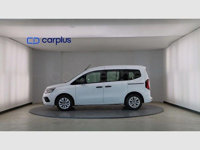 Usado Renault Kangoo Edition One 75 CV (55 kW) 2022 Blanco mineral (opaco) Monovolumen