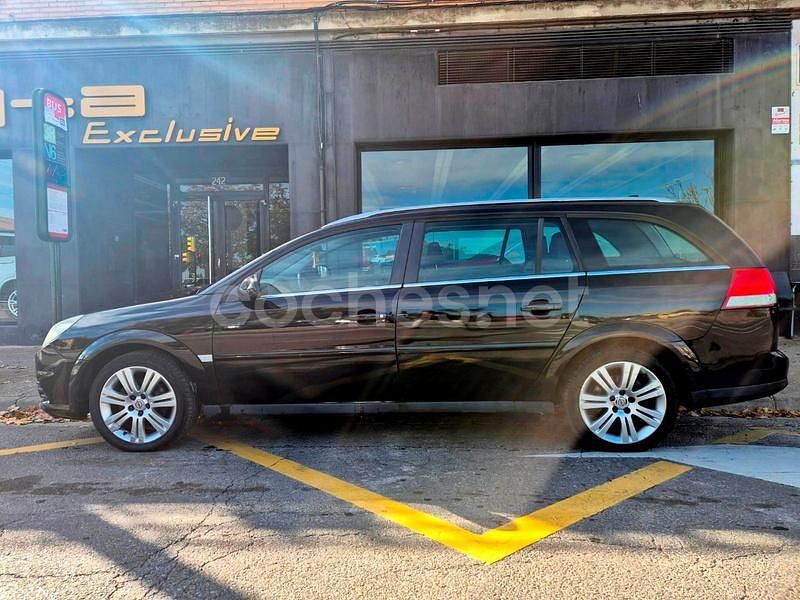 Negro Usado 2008 Opel Vectra Elegance Familiar | 2999 € (Precio justo) - Imagen 1/4