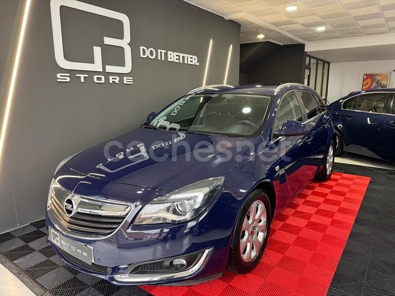 Azul Usado 2015 Opel Insignia Selective Familiar | 9990 € (Un poco caro) - Imagen 1/4
