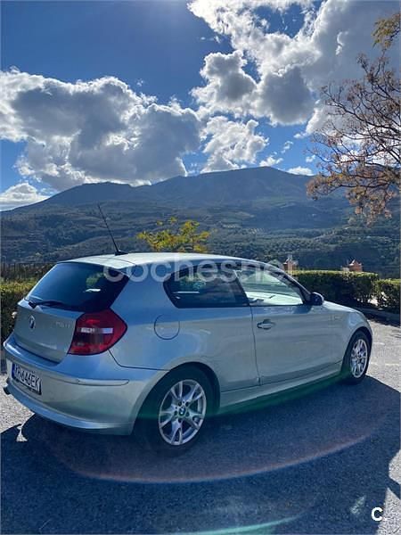 Usado BMW 118 143 CV (105 kW) 2007 Azul Utilitario