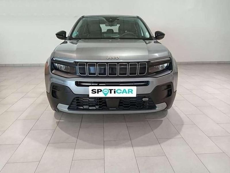 Usado Jeep Avenger Altitude 101 HP (74 kW) 2024 Cinzento SUV