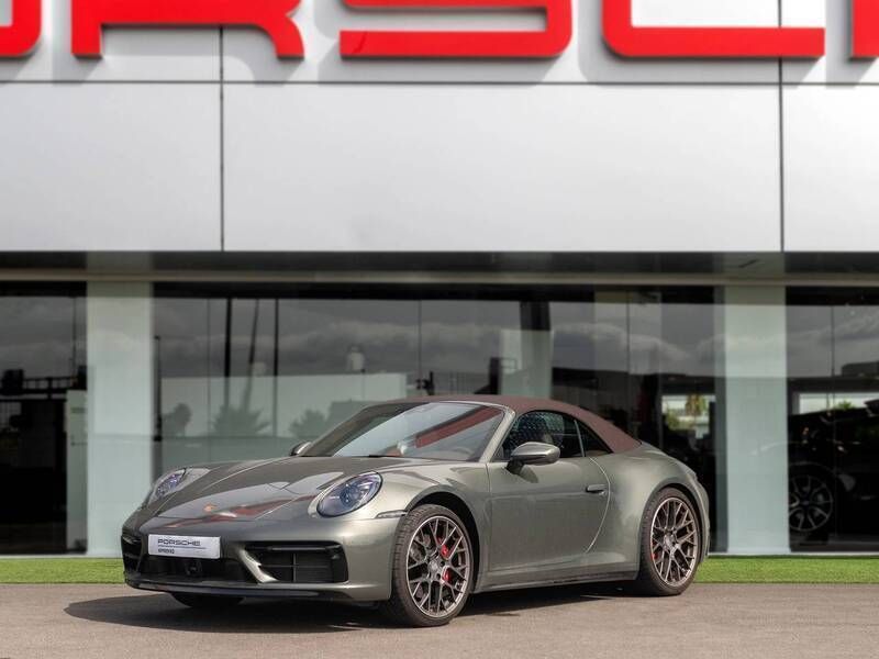 Verde aventurine metalizado Usado 2022 Porsche 911 Carrera 4S Descapotable | 209.900 € - Imagen 1/4