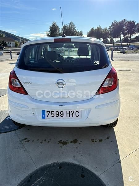 Usado Opel Corsa Selective 85 CV (62 kW) 2014 Blanco Utilitario