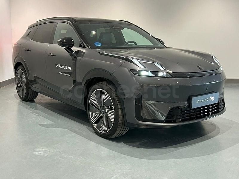 Nuevo Lynk & Co 08 350 CV (257 kW) 2025 Gris / plata SUV