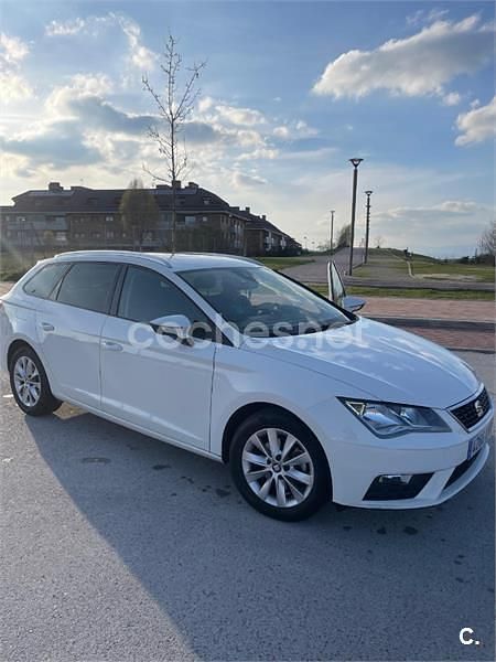 Usado Seat Leon ST Reference 115 CV (84 kW) 2018 Blanco Familiar
