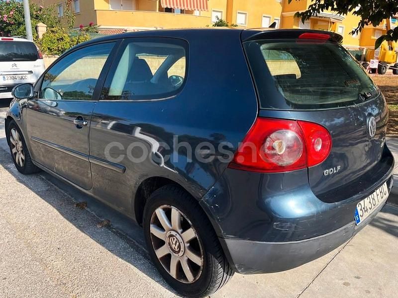 Usado VW Golf IV Highline 140 CV (102 kW) 2006 Azul Berlina