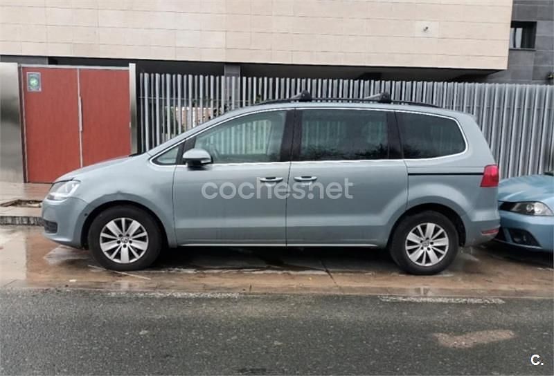 Usado VW Sharan Advance 150 CV (110 kW) 2011 Verde Monovolumen