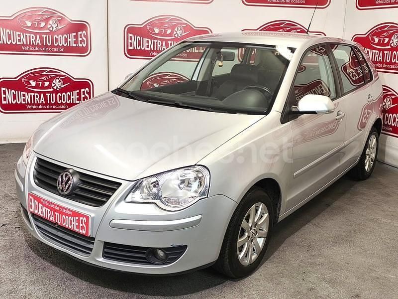 Usado VW Polo United 80 CV (58 kW) 2009 Gris / plata Berlina