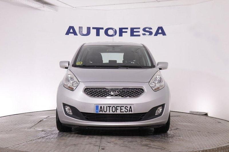 Usado Kia Venga 128 CV (94 kW) 2011 Plata Utilitario