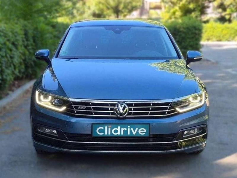 Usado VW Passat Sport 190 CV (139 kW) 2016 Azul Berlina