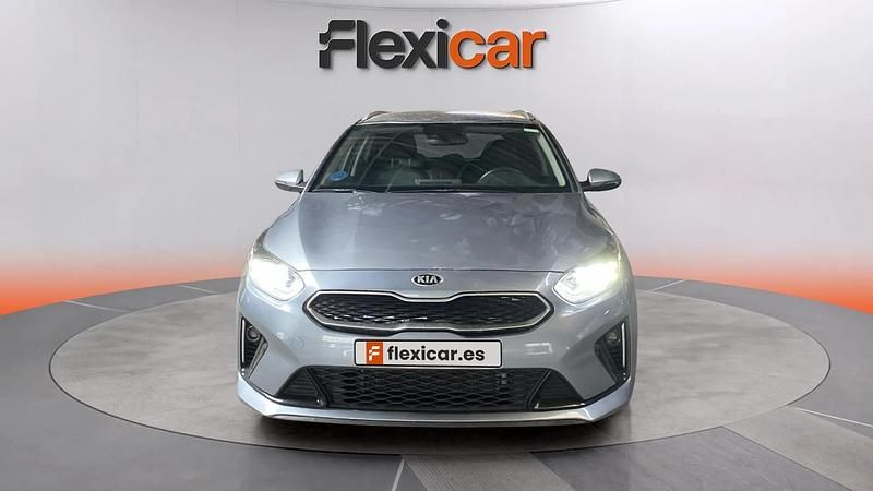 Usado Kia Ceed 141 CV (103 kW) 2022 Gris Utilitario