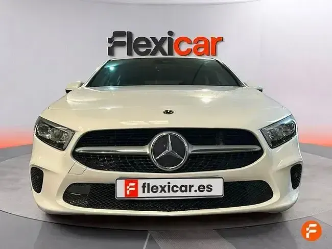 Usado Mercedes A180 116 CV (85 kW) 2020 Blanco