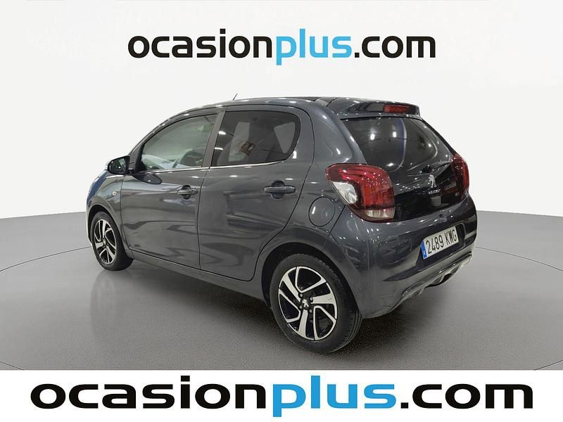 Usado Peugeot 108 Allure 72 CV (52 kW) 2019 Gris