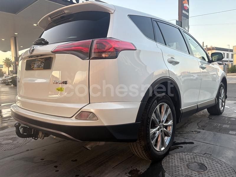 Blanco Usado 2016 Toyota RAV4 Advance SUV | 10.999 € (Precio justo) - Imagen 1/4