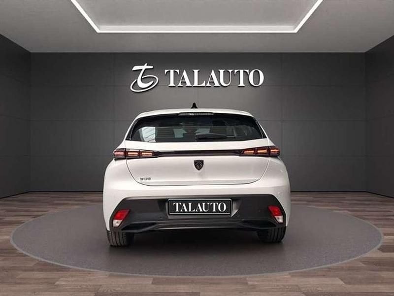 Usado Peugeot 308 Active 131 CV (96 kW) 2023 Blanco Utilitario