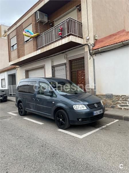 Usado VW Caddy Maxi Life Life 104 CV (76 kW) 2008 Negro Monovolumen