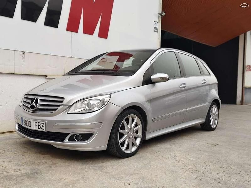 Gris Usado 2006 Mercedes B200 Monovolumen | 4400 € (Precio justo) - Imagen 1/4