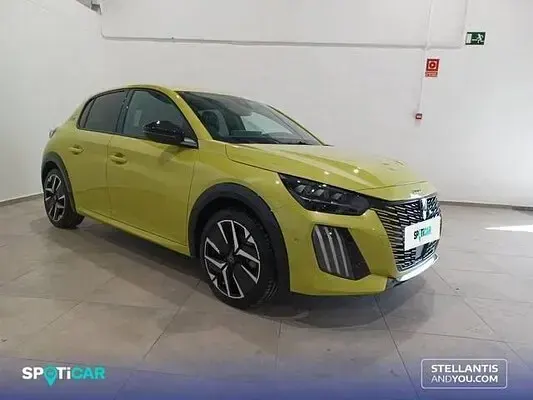 Usado Peugeot e-208 GT 114 kW (156 CV) 2024 Utilitario