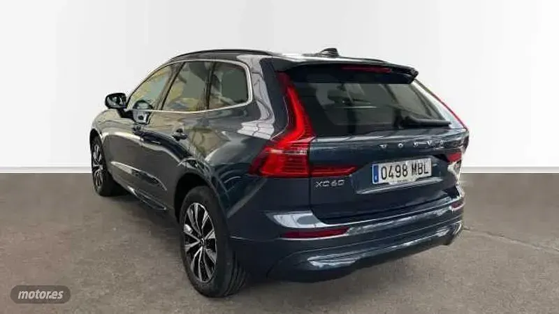 Usado Volvo XC60 Core 197 CV (144 kW) 2022 Azul SUV