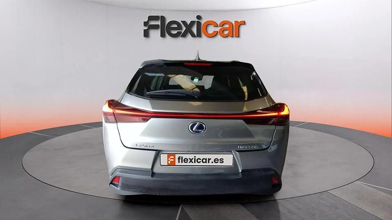 Usado Lexus UX Business Edition 184 CV (135 kW) 2019 Beige SUV