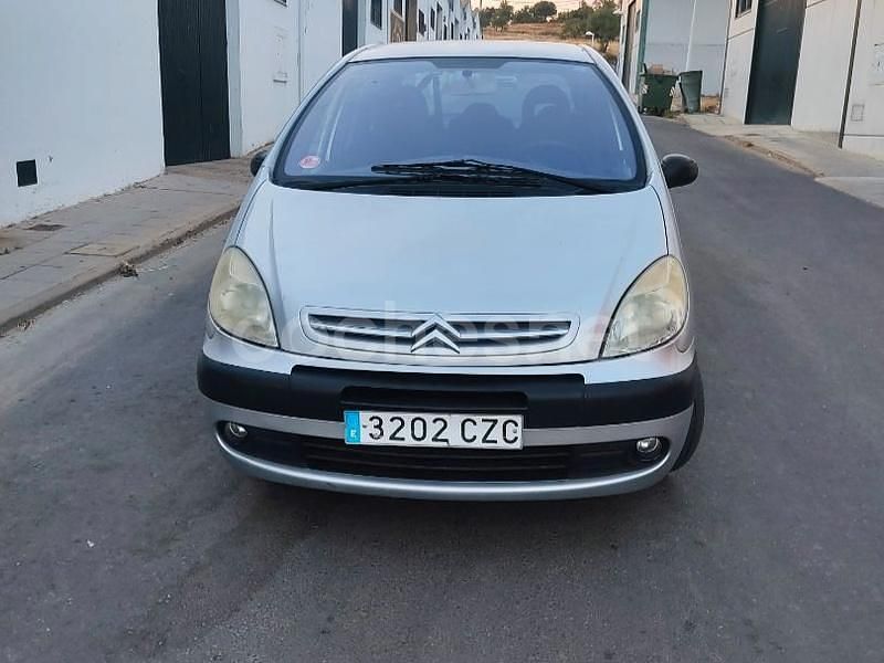 Gris / plata Usado 2005 Citroën Xsara Picasso Exclusive Monovolumen | 2750 € (Precio justo) - Imagen 1/4