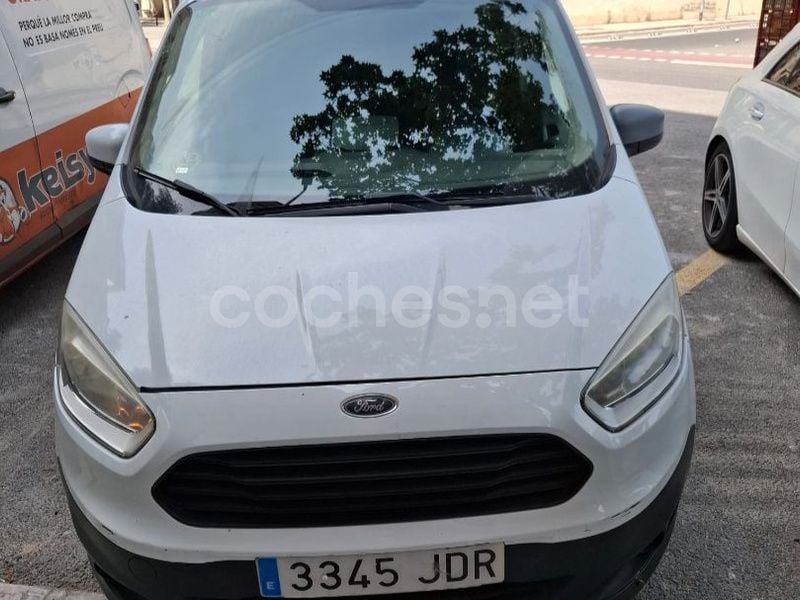 Blanco Usado 2015 Ford Tourneo Courier Ambiente Monovolumen | 8900 € (Precio justo) - Imagen 1/4