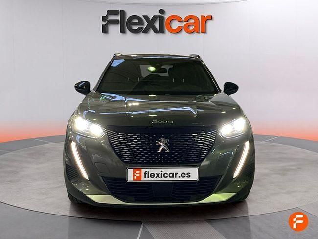 Usado Peugeot 2008 Allure 100 CV (73 kW) 2023 Gris SUV