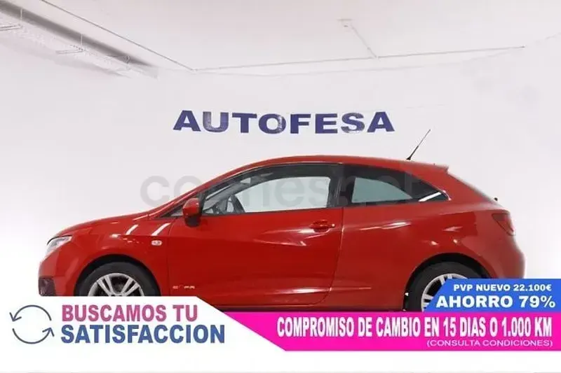 Usado Seat Ibiza SC Style 90 CV (66 kW) 2012 Rojo Utilitario