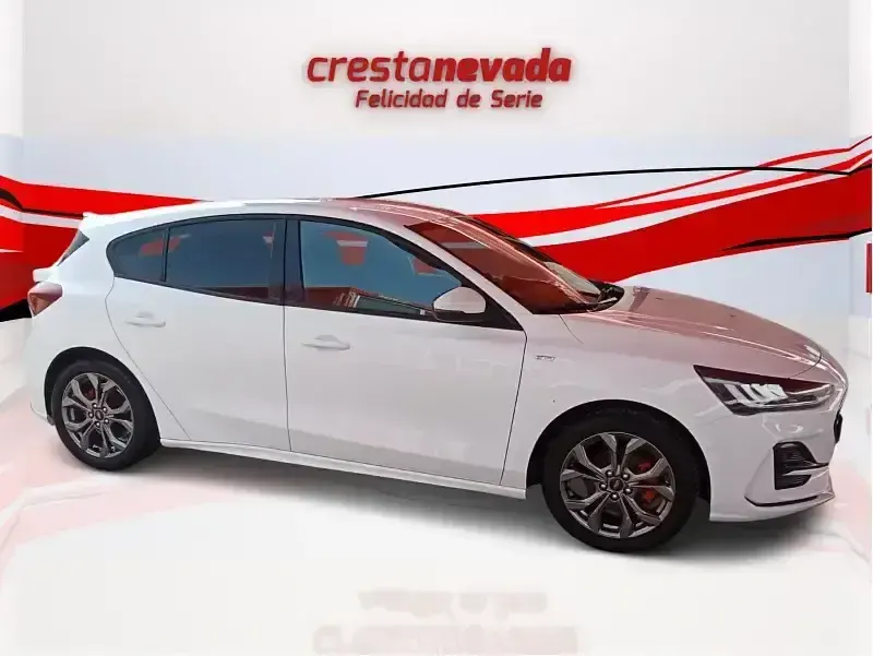 Usado Ford Focus ST-Line 125 CV (91 kW) 2022 Blanco