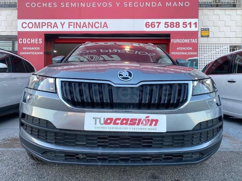 Usado Skoda Karoq Ambition 150 CV (110 kW) 2021 Gris / plata SUV